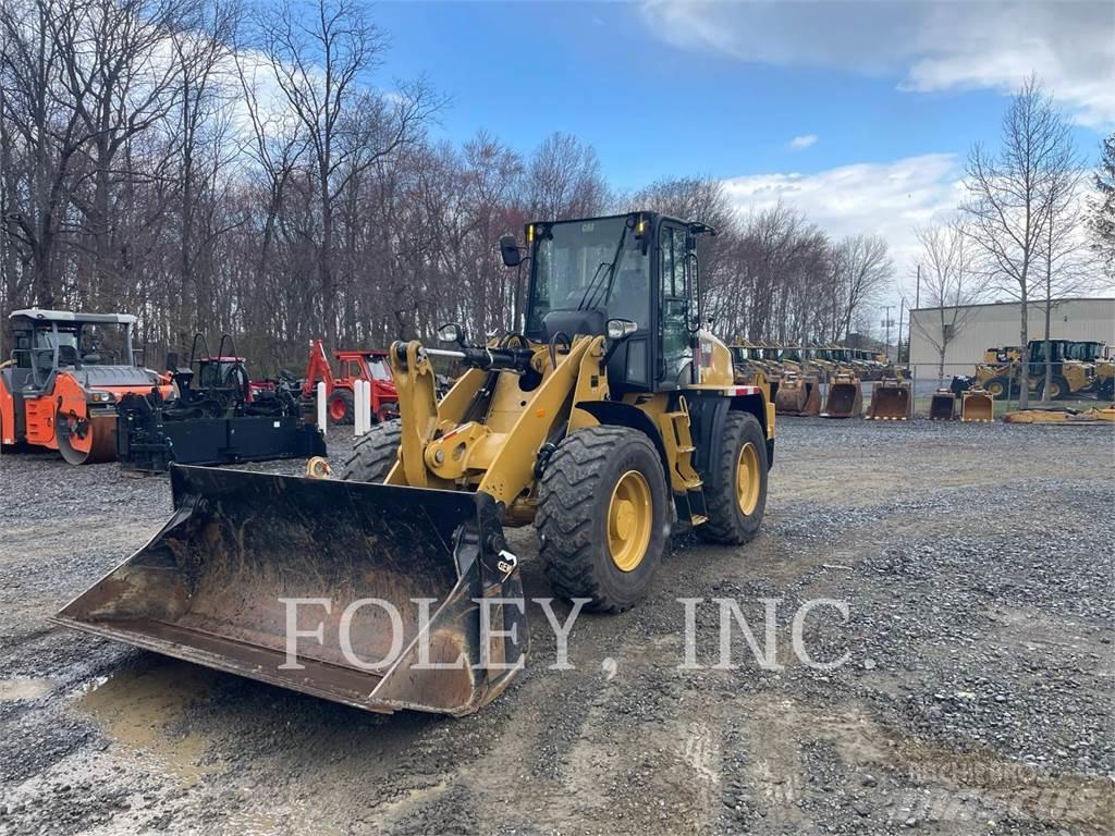 CAT 914M Kolesové nakladače
