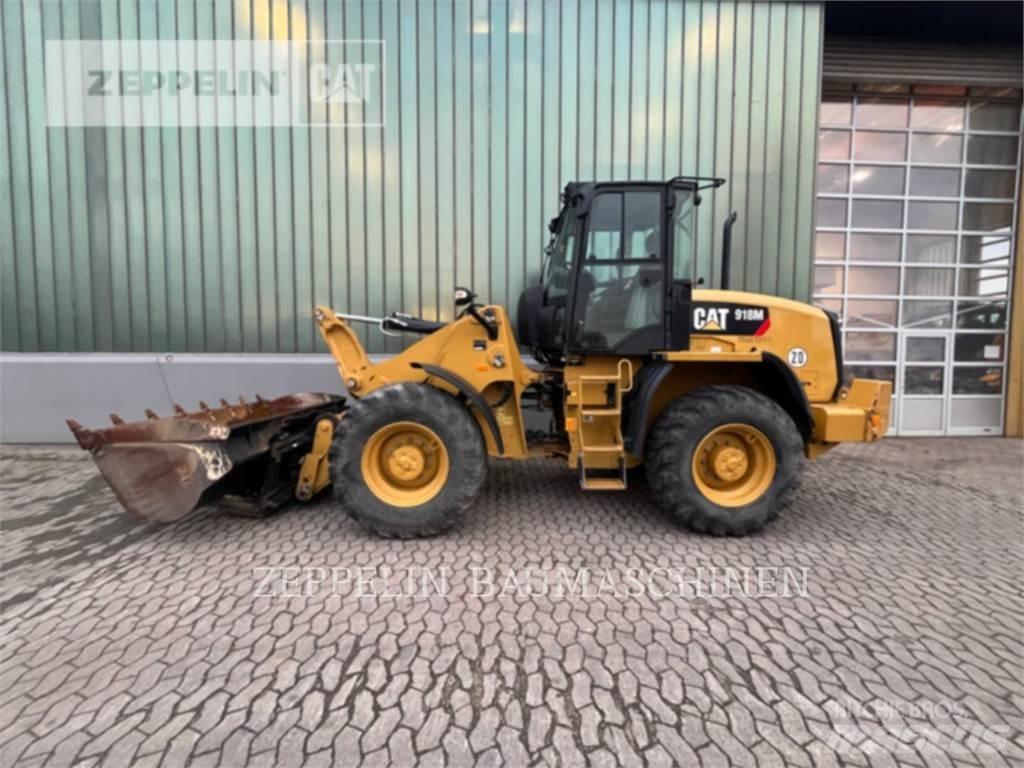 CAT 918M Kolesové nakladače