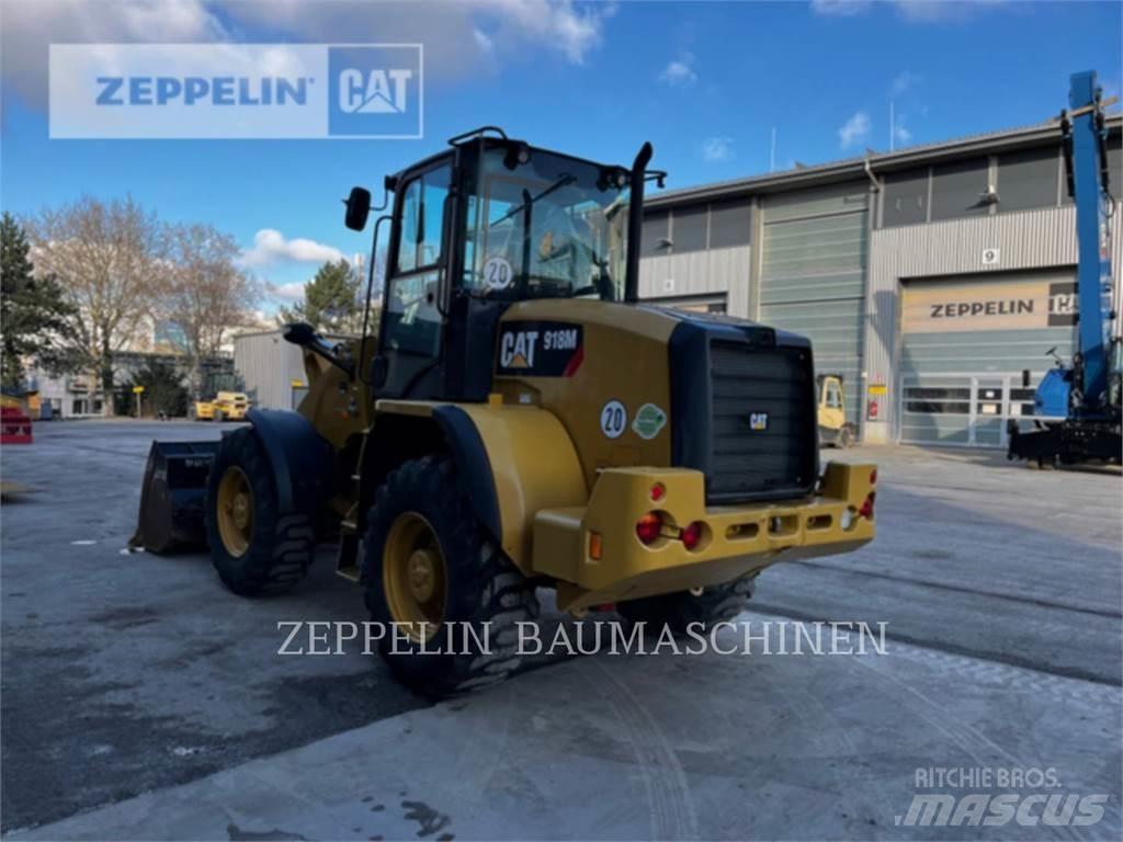 CAT 918M Kolesové nakladače