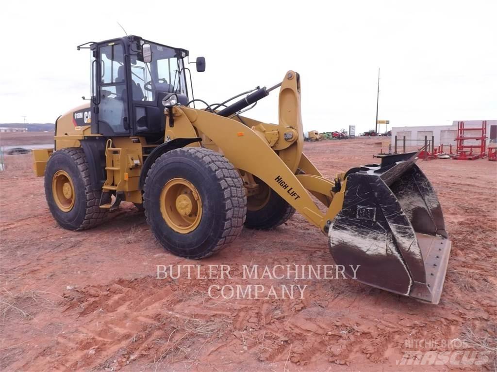 CAT 918M Kolesové nakladače