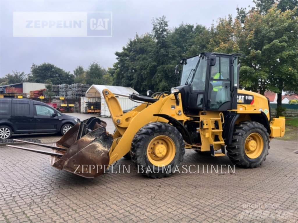 CAT 918M Kolesové nakladače