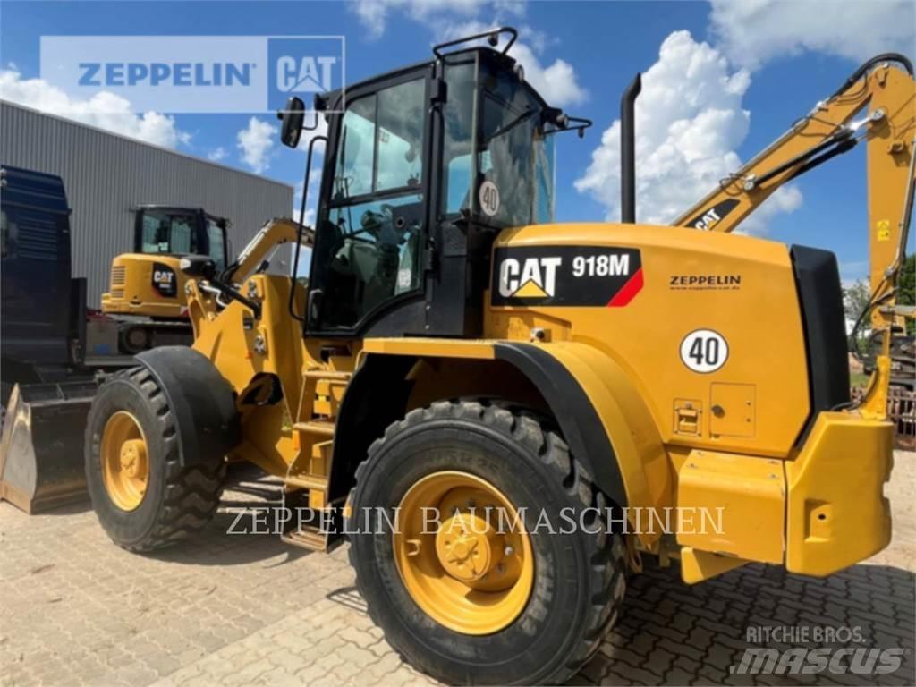 CAT 918M Kolesové nakladače