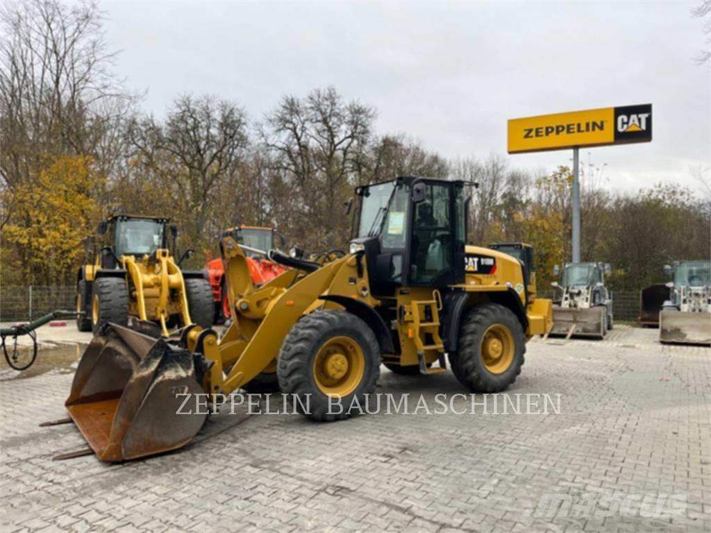 CAT 918M Kolesové nakladače