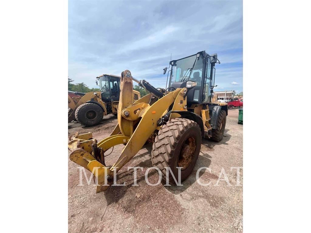 CAT 918M Kolesové nakladače