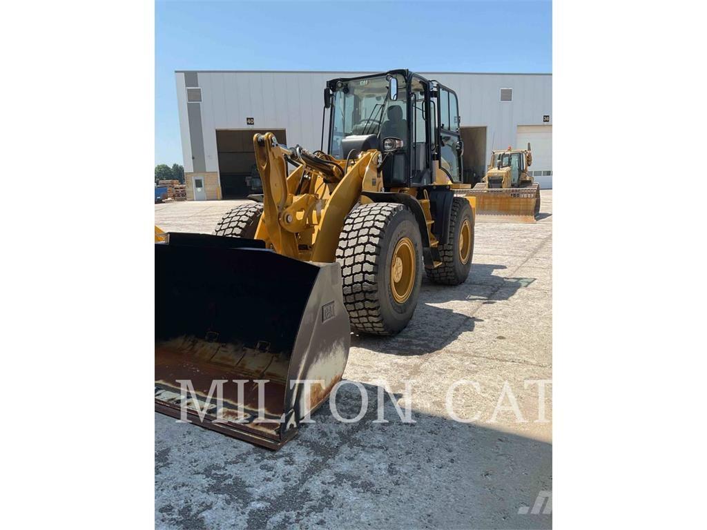CAT 920 Kolesové nakladače
