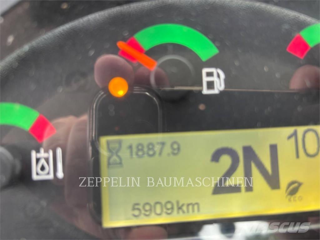 CAT 920-14A Kolesové nakladače