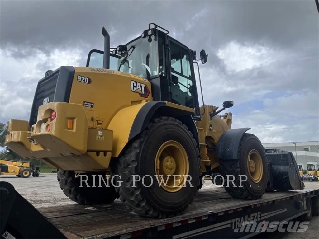 CAT 920 FQC Kolesové nakladače
