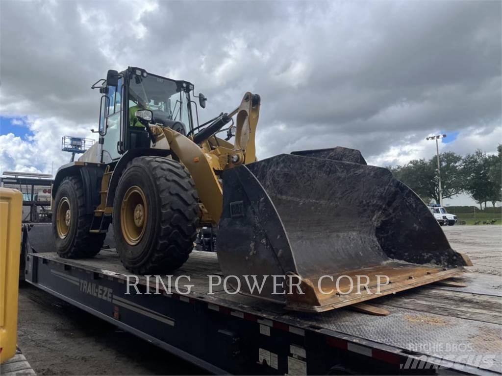 CAT 920FQC Kolesové nakladače