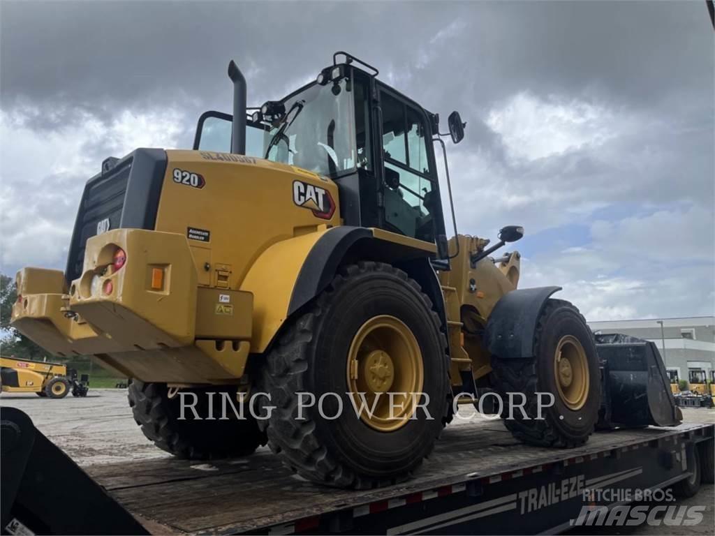 CAT 920FQC Kolesové nakladače