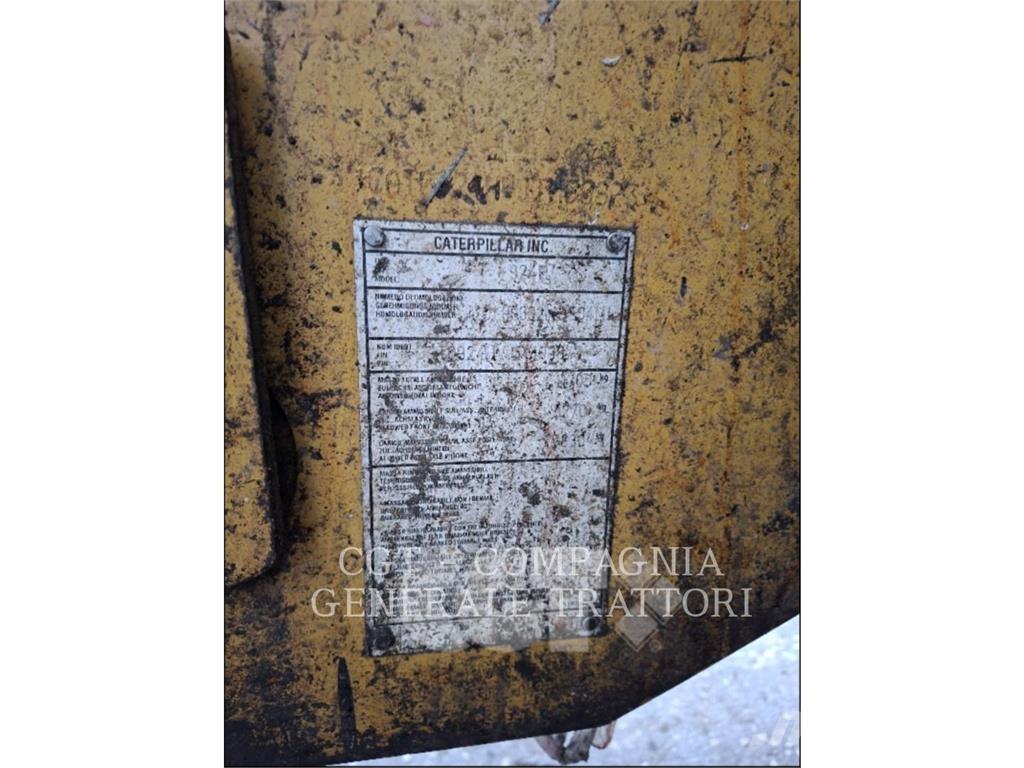 CAT 924H Kolesové nakladače