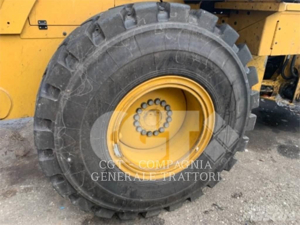 CAT 924K Kolesové nakladače