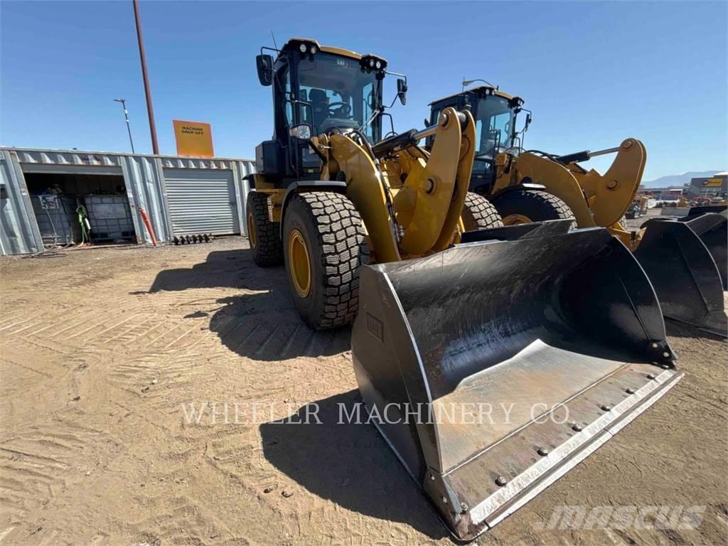 CAT 926 QC 3V Kolesové nakladače