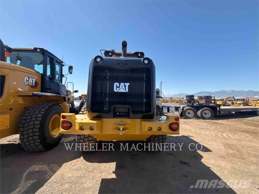 CAT 926 QC 3V Kolesové nakladače