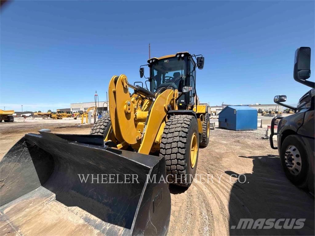 CAT 926 QC 3V Kolesové nakladače