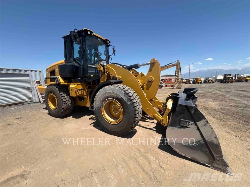 CAT 926 QC 3V Kolesové nakladače