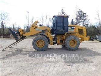 CAT 926M Kolesové nakladače