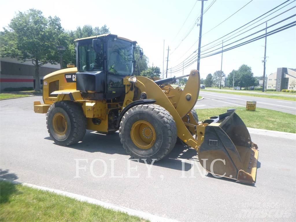 CAT 926M Kolesové nakladače