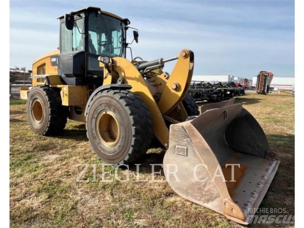 CAT 926M Kolesové nakladače