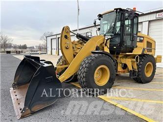 CAT 926M Kolesové nakladače