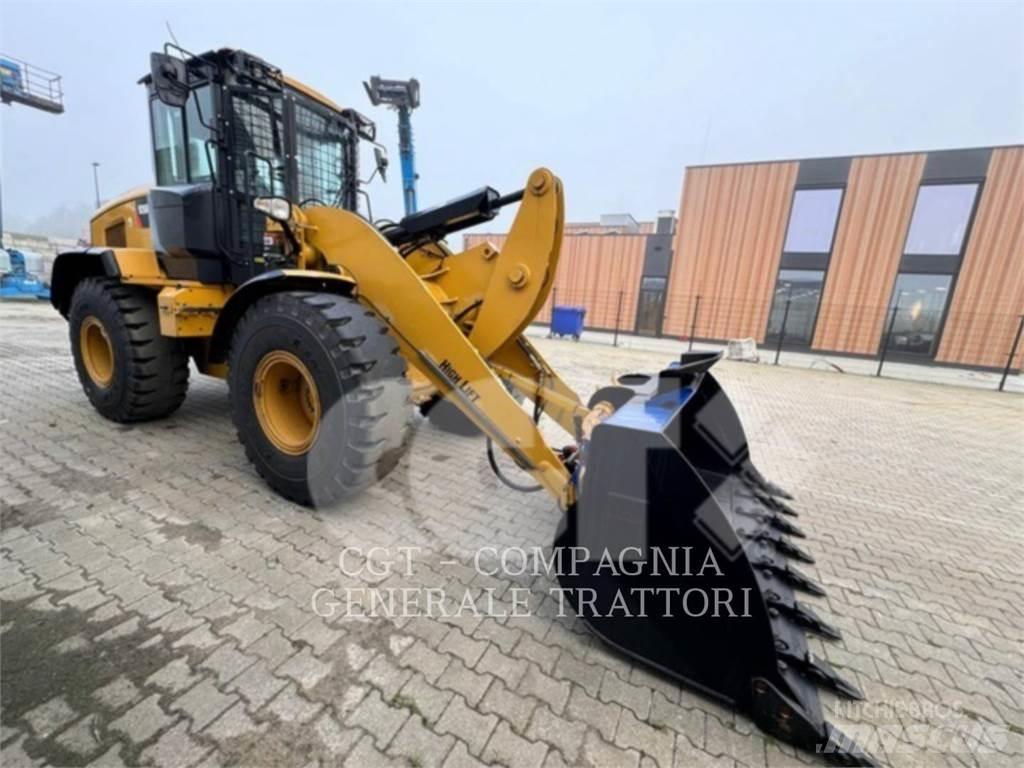CAT 926M Kolesové nakladače