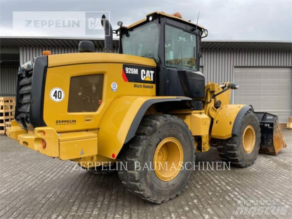 CAT 926M Kolesové nakladače