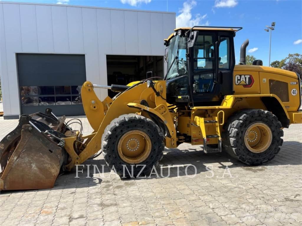 CAT 926M Kolesové nakladače