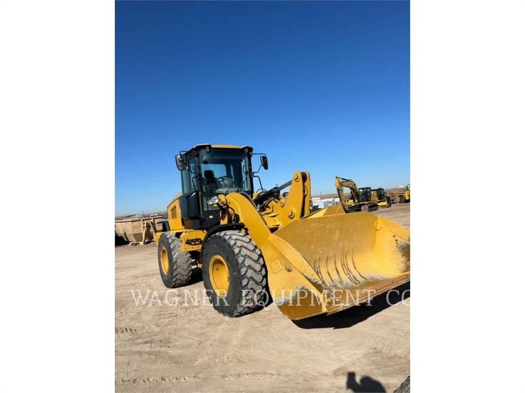 CAT 926M Kolesové nakladače