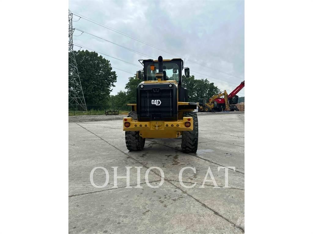 CAT 926M Kolesové nakladače