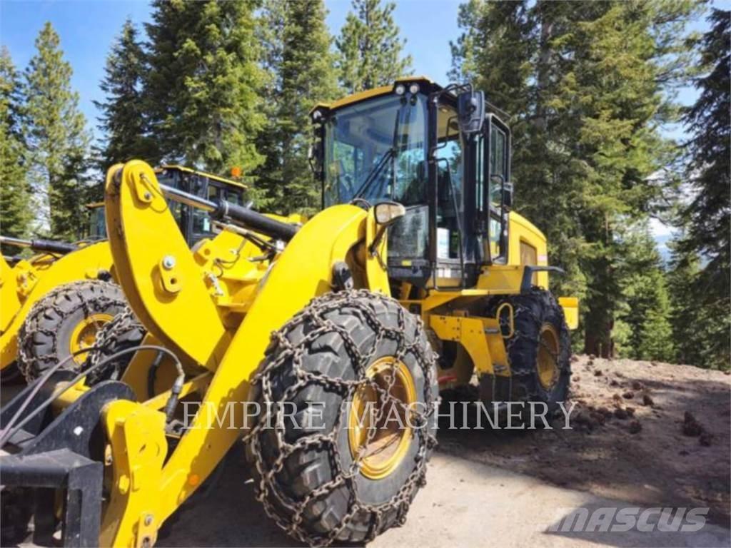 CAT 926M Kolesové nakladače