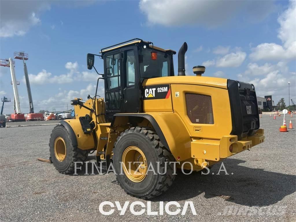CAT 926M Kolesové nakladače