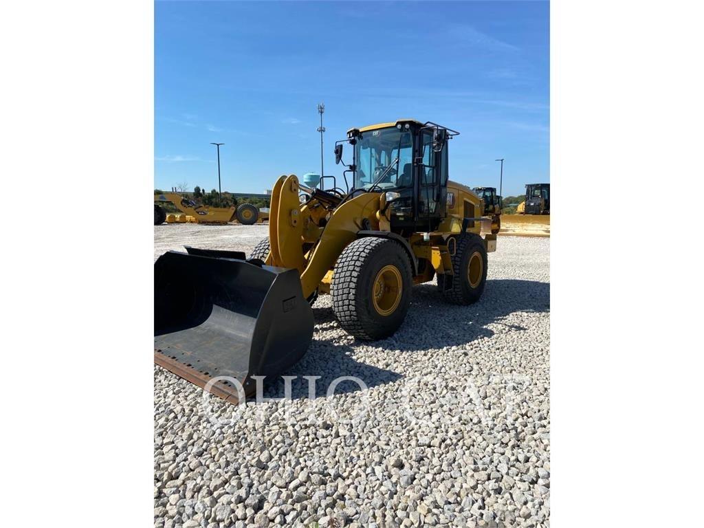 CAT 926M Kolesové nakladače