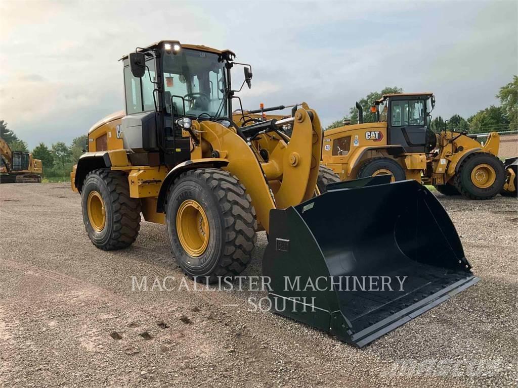 CAT 926M Kolesové nakladače