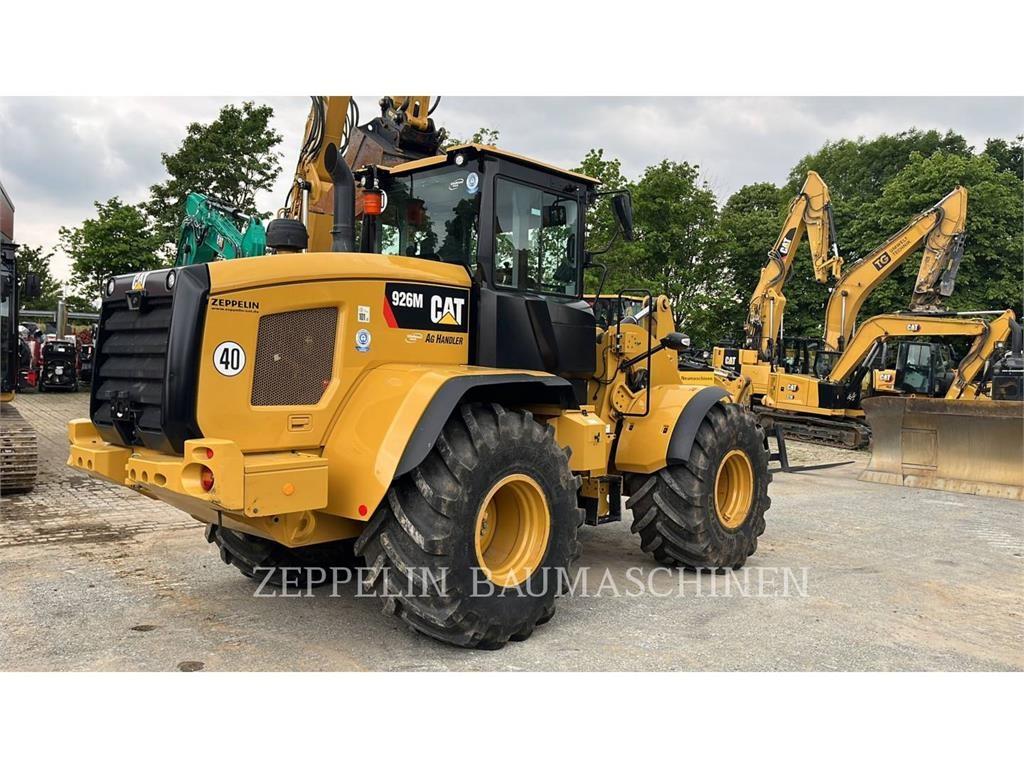 CAT 926M Kolesové nakladače