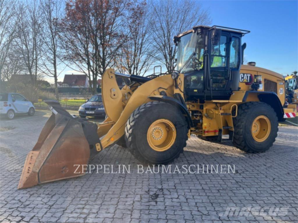 CAT 926M Kolesové nakladače