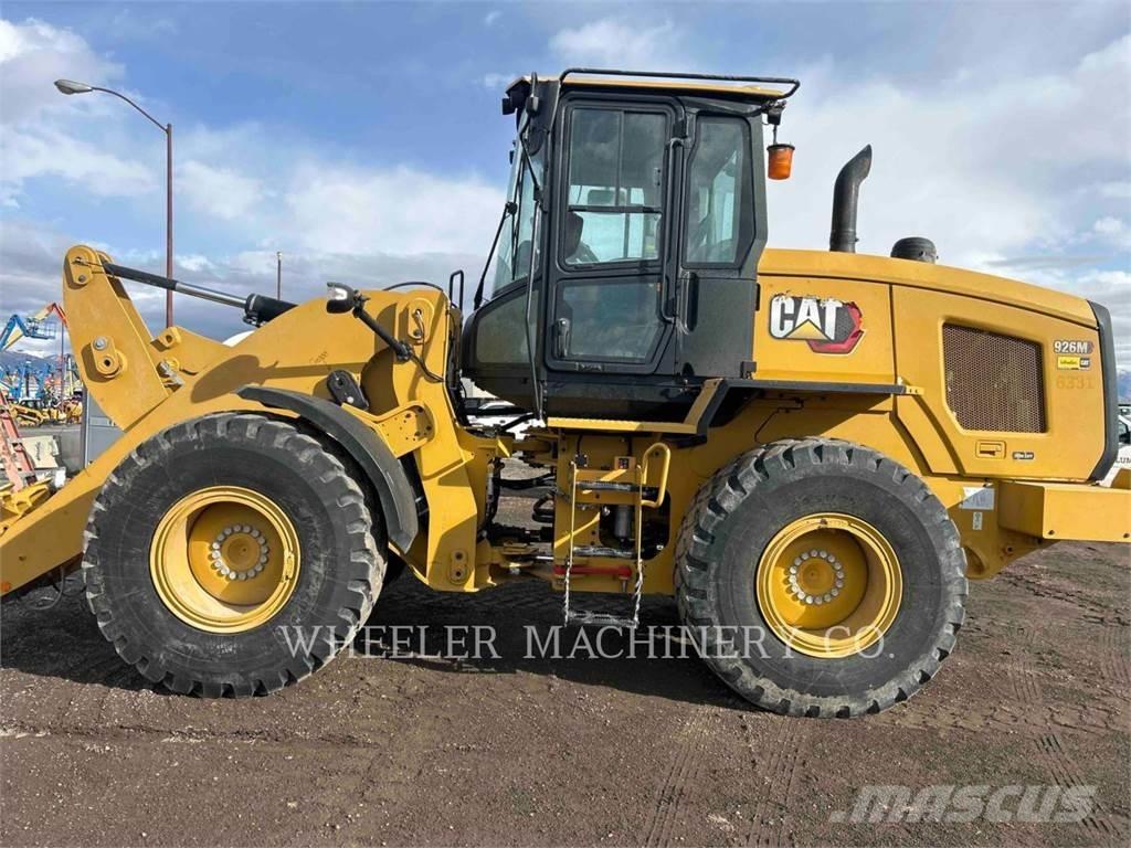 CAT 926M HL QC Kolesové nakladače