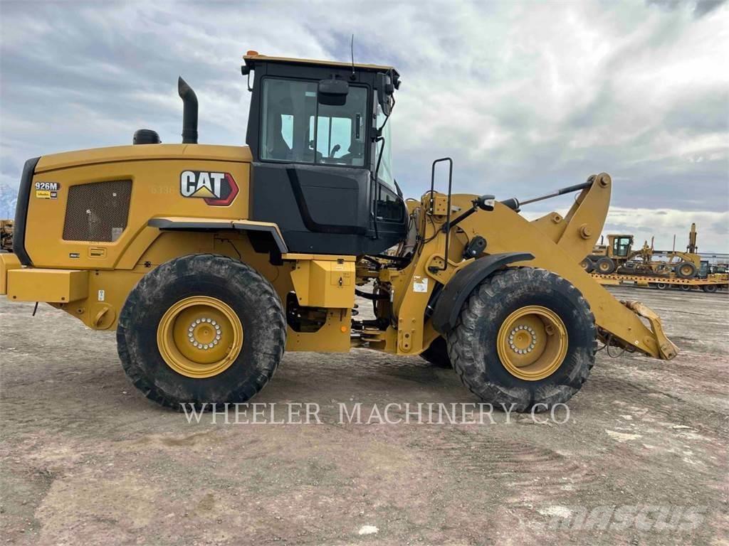 CAT 926M HL QC Kolesové nakladače