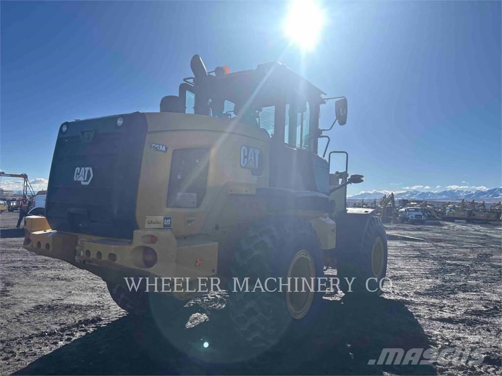 CAT 926M HL QC Kolesové nakladače