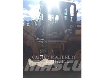 CAT 926M QC Kolesové nakladače