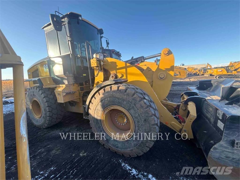CAT 926M QC Kolesové nakladače