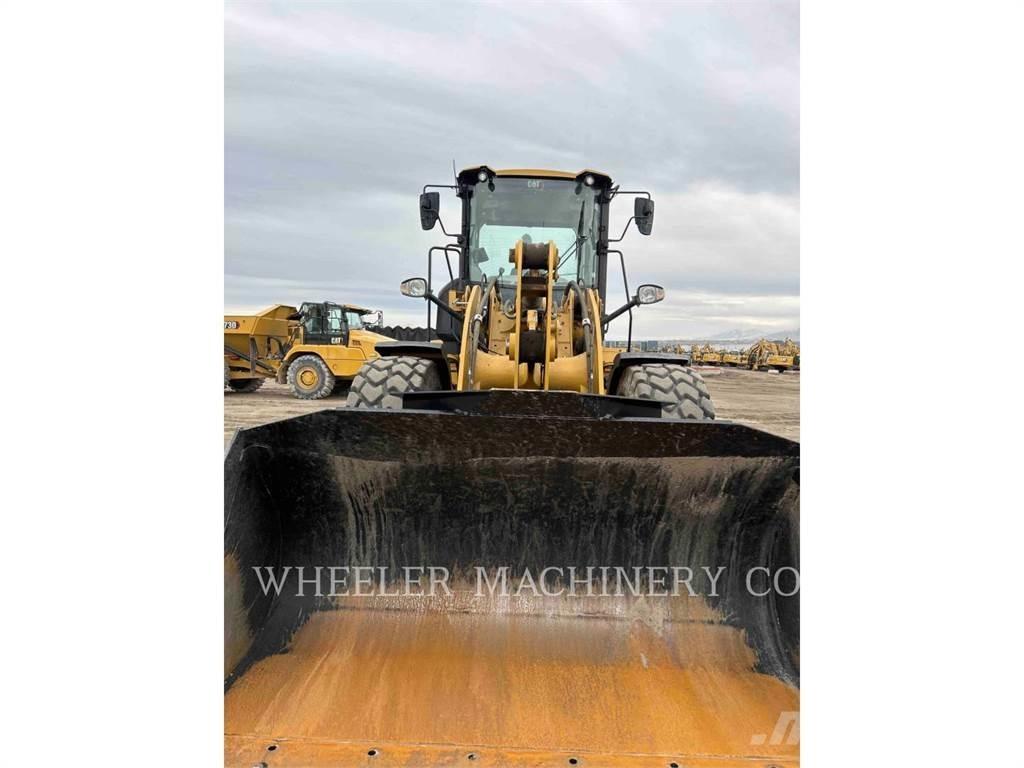 CAT 926M QC Kolesové nakladače