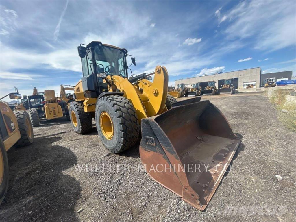 CAT 926M QC Kolesové nakladače