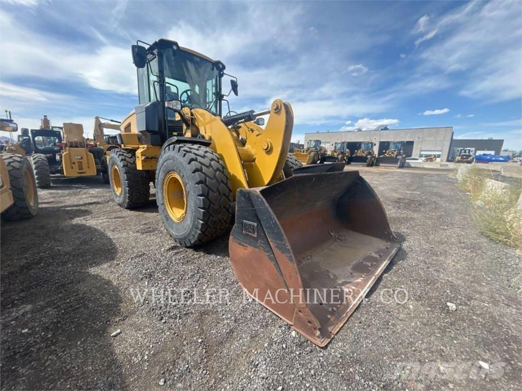 CAT 926M QC Kolesové nakladače