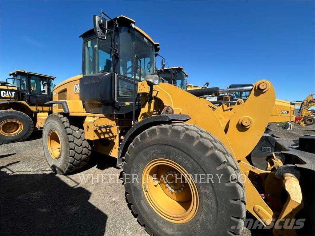CAT 926M QC Kolesové nakladače