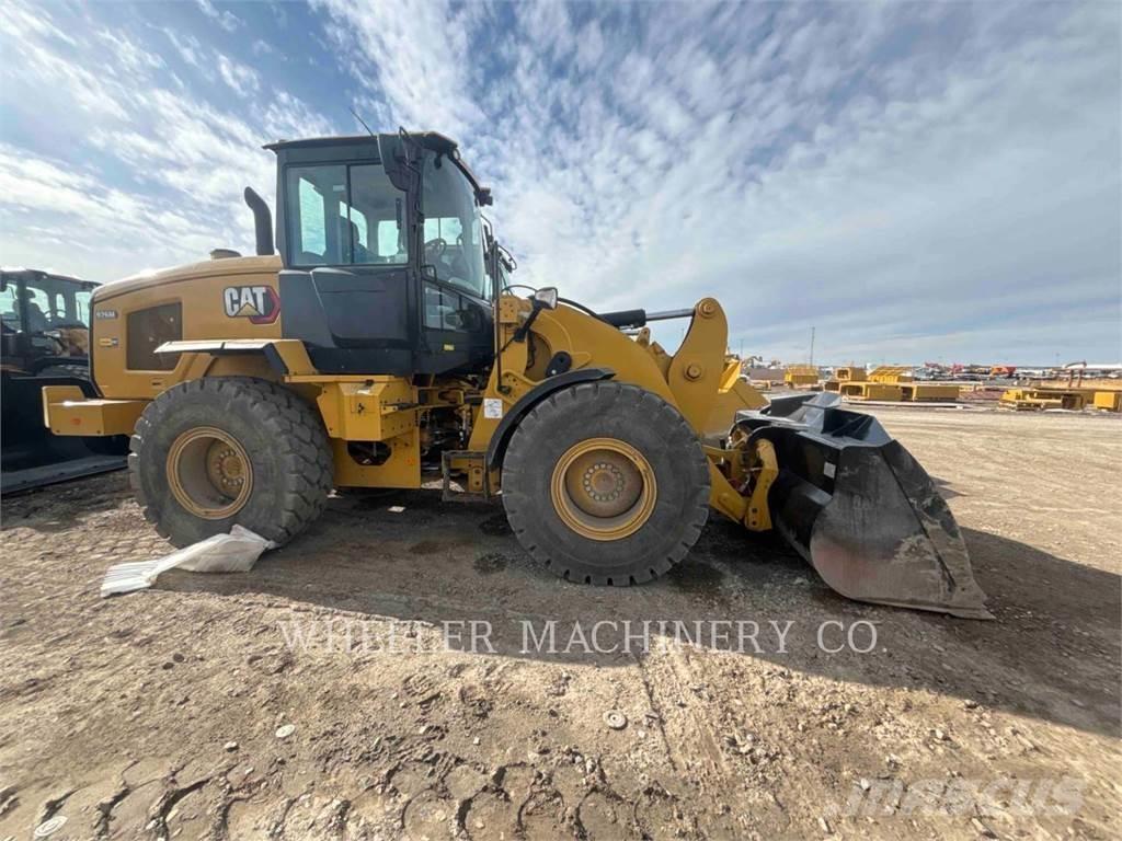 CAT 926M QC 3V Kolesové nakladače