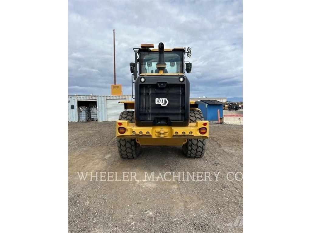CAT 926M QC 3V Kolesové nakladače