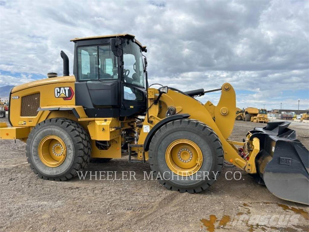 CAT 926M QC 3V Kolesové nakladače