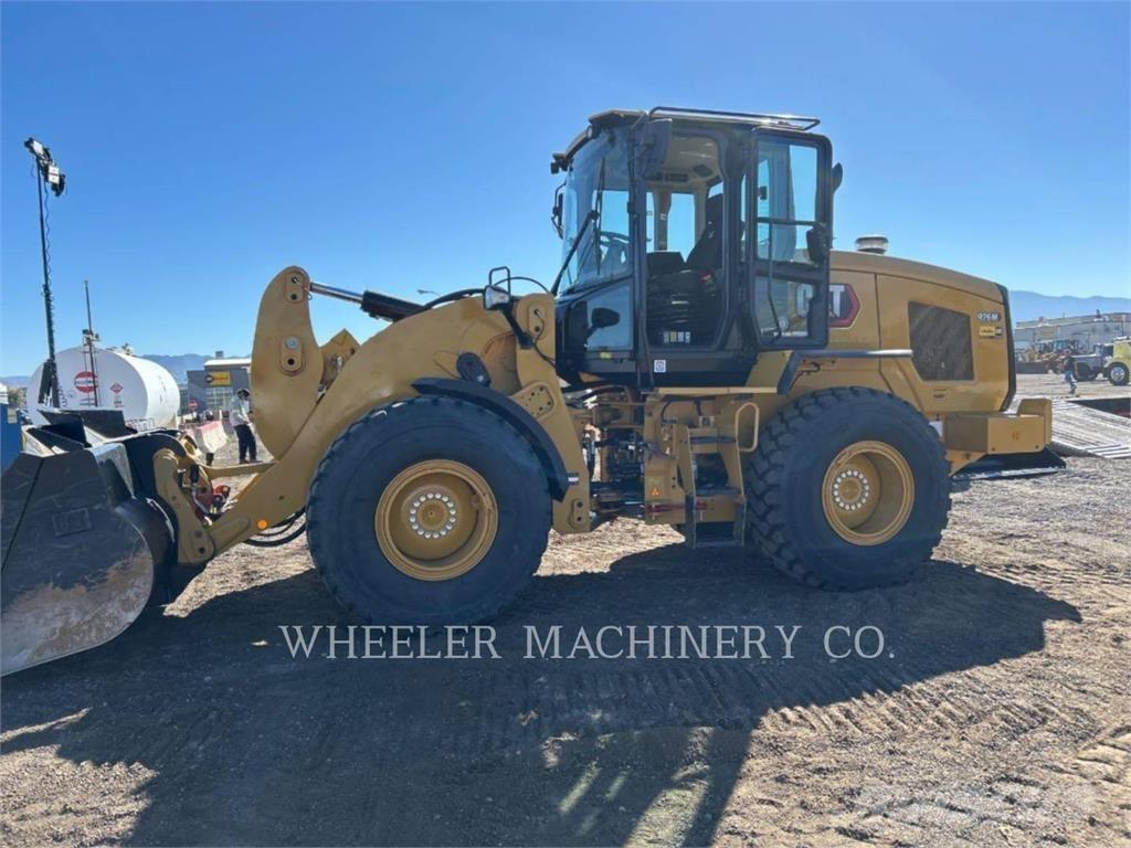 CAT 926M QC 3V Kolesové nakladače