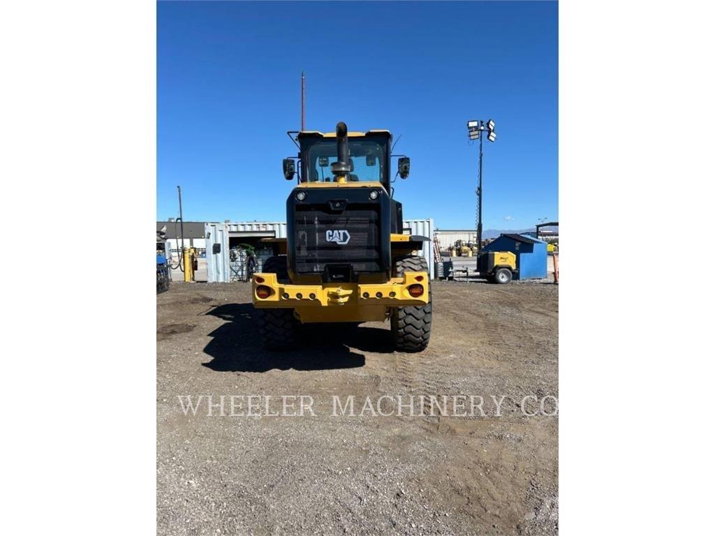CAT 926M QC 3V Kolesové nakladače