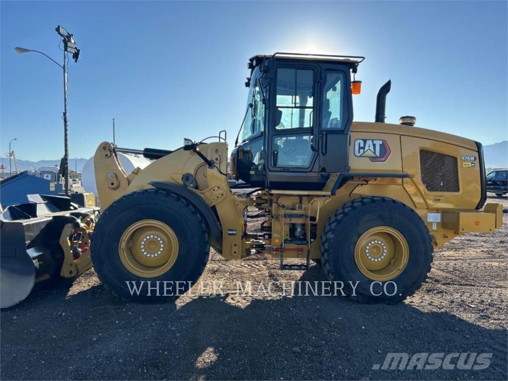 CAT 926M QC 3V Kolesové nakladače