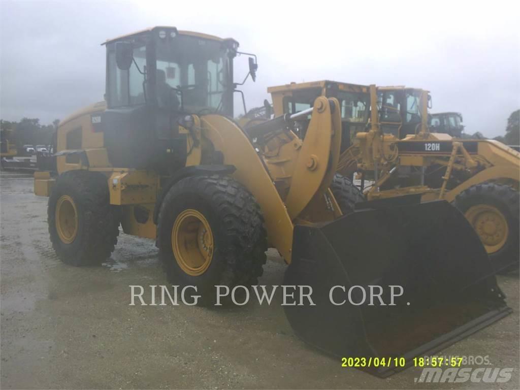 CAT 926MQC3V Kolesové nakladače